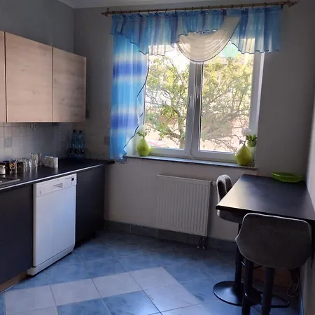 Przytulne 3 Pokojowe Mieszkanie Na Sarniej Апартаменты *