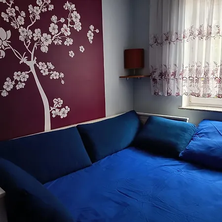 Przytulne 3 Pokojowe Mieszkanie Na Sarniej *
