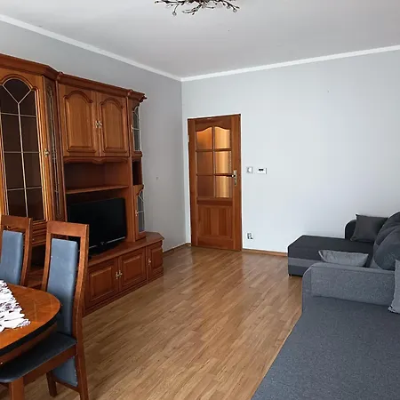 Przytulne 3 Pokojowe Mieszkanie Na Sarniej